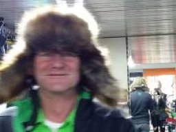 2e1ax_greenie_frontpage_helm_1